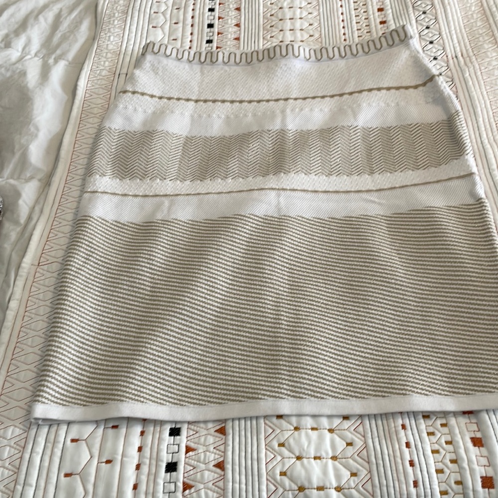Etcetera white and gold skirt size xl